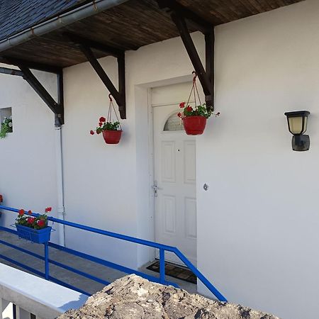 Apartamento Bellevue La Tour-dʼAuvergne Exterior foto