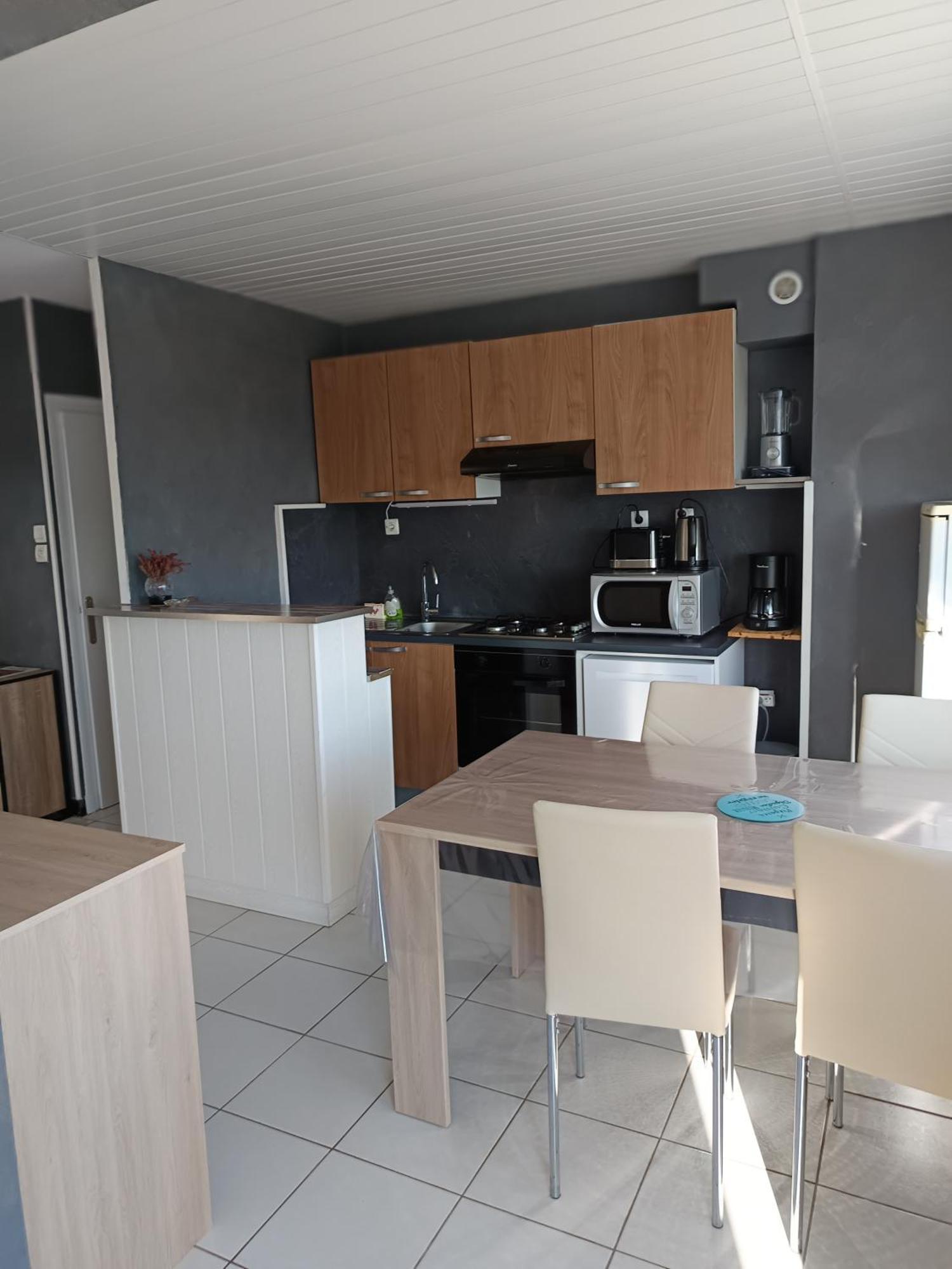 Apartamento Bellevue La Tour-dʼAuvergne Exterior foto